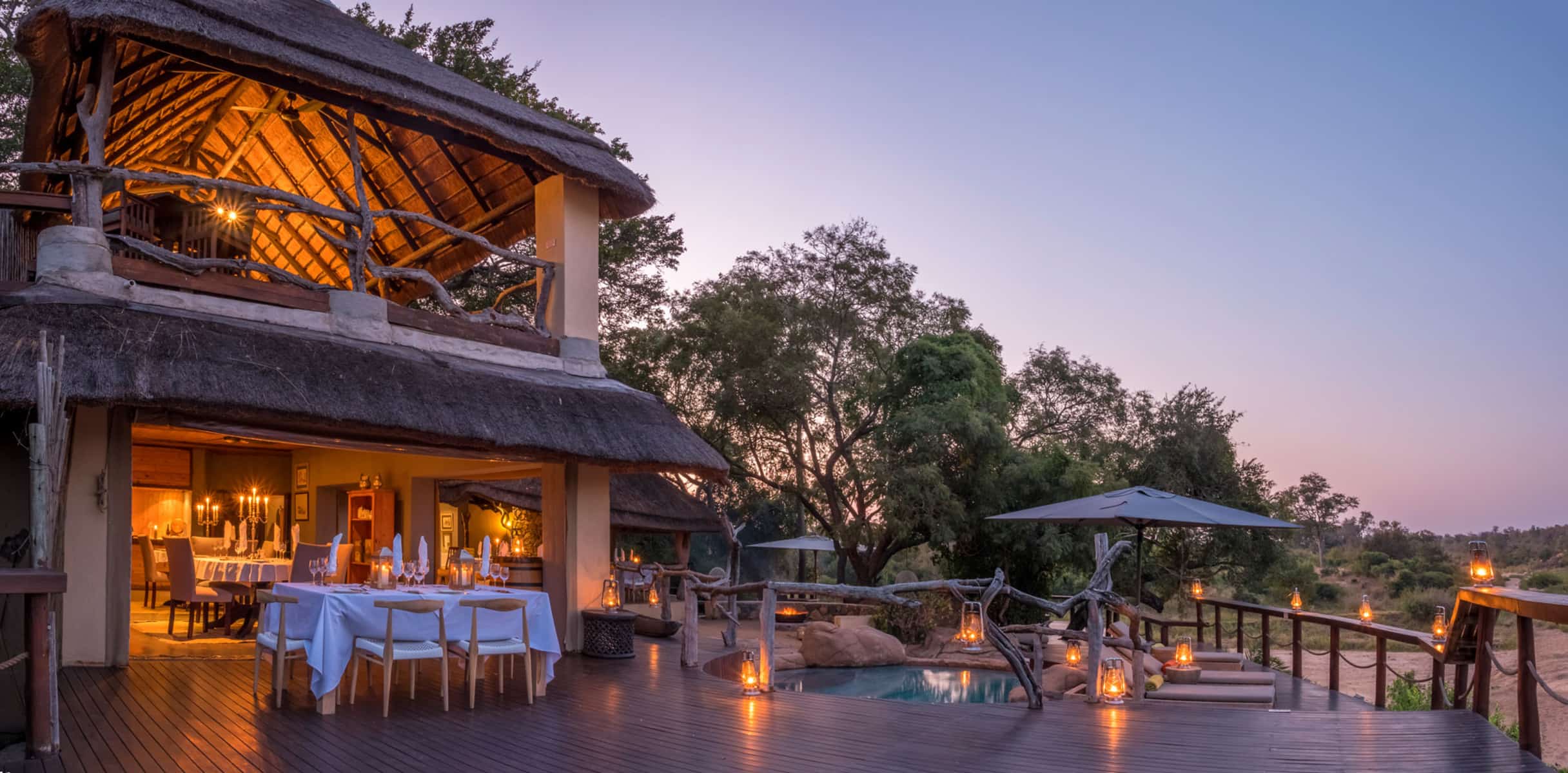Safari-lodge-night-scenic
